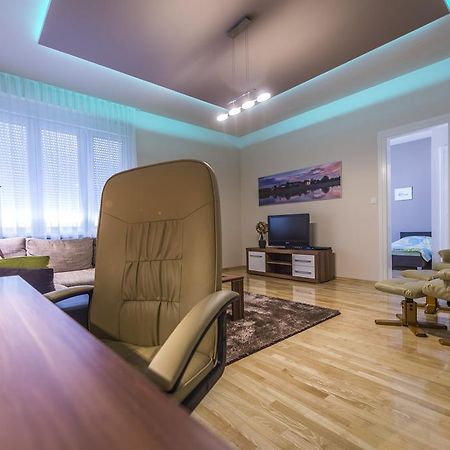 Apartman Cesaric Osijek Ngoại thất bức ảnh