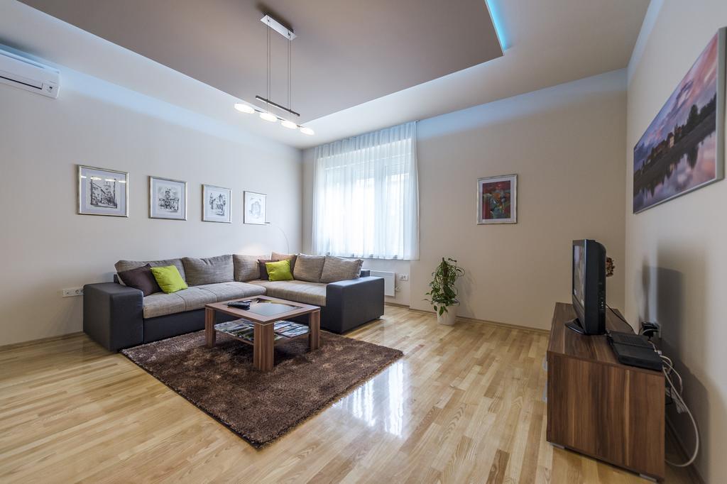 Apartman Cesaric Osijek Ngoại thất bức ảnh