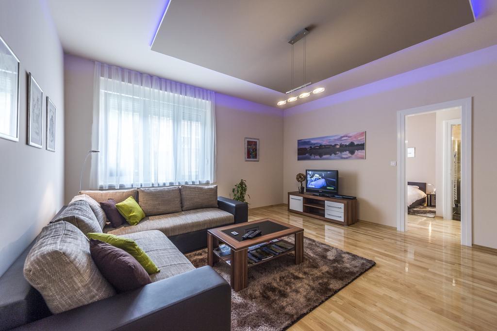 Apartman Cesaric Osijek Ngoại thất bức ảnh